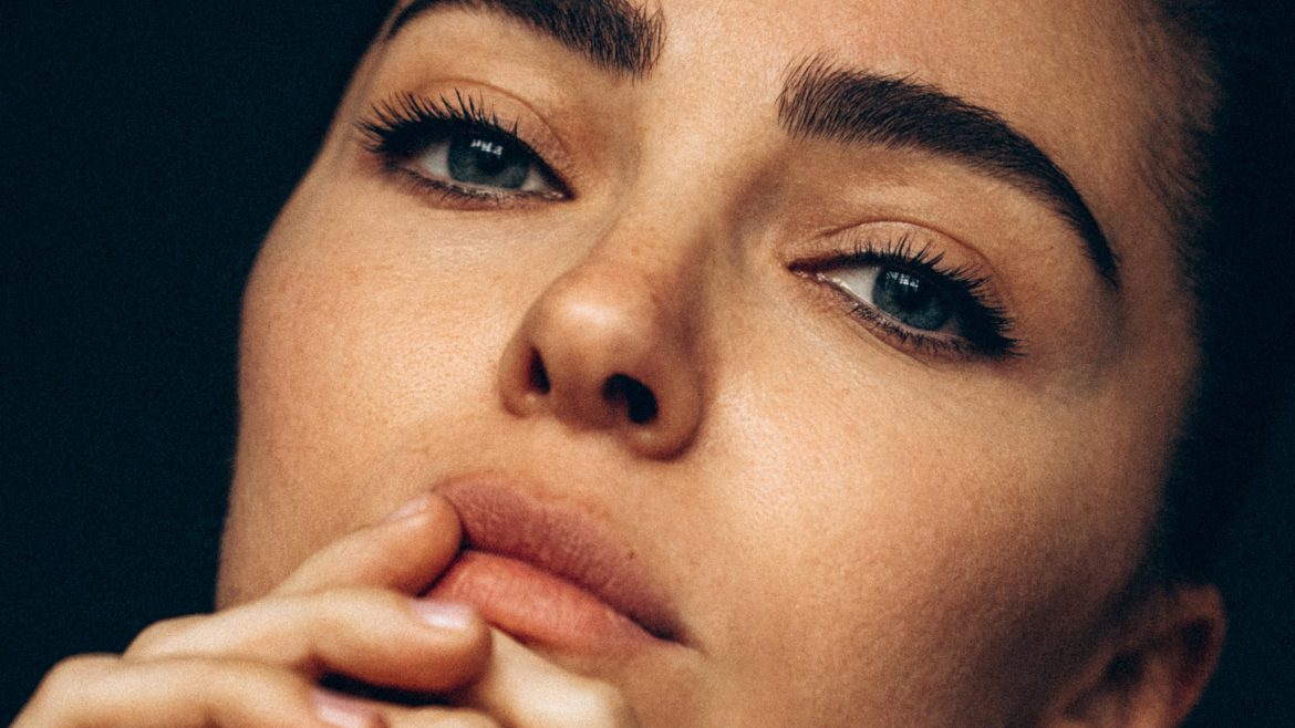 11 Best Eyebrow Growth Serums That Testers and Dermatologists Say Actually Work